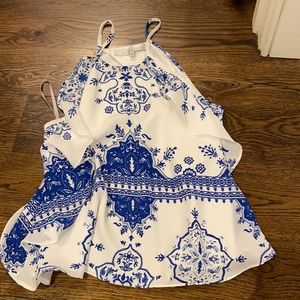 Lovers + Friends size small tank top